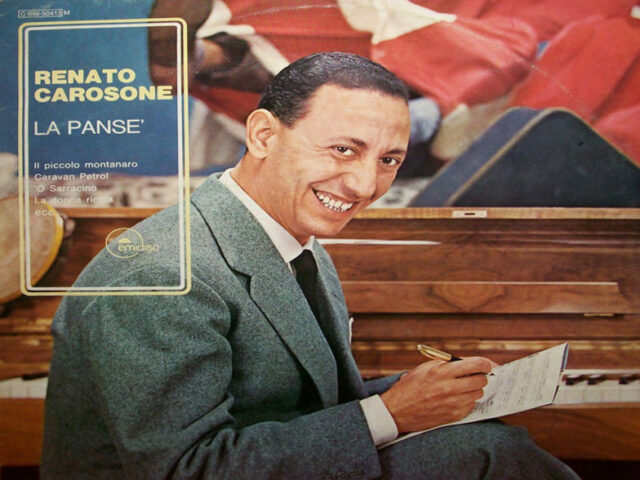 Quando Renato Carosone si inventò “Canta Napoli!”